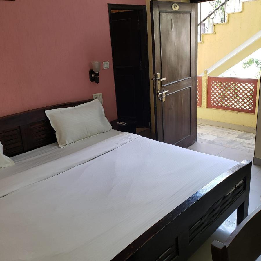 Ever Green Guest House Jaipur Exteriör bild